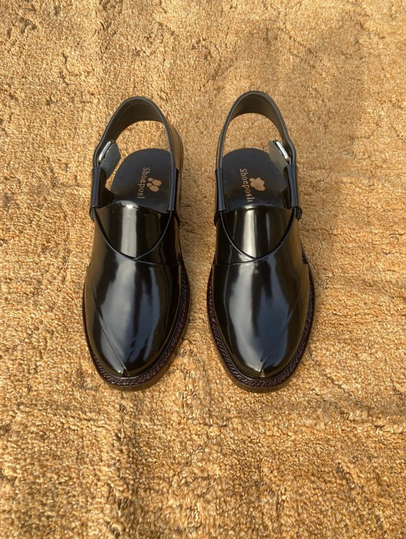 Black norozi chappal